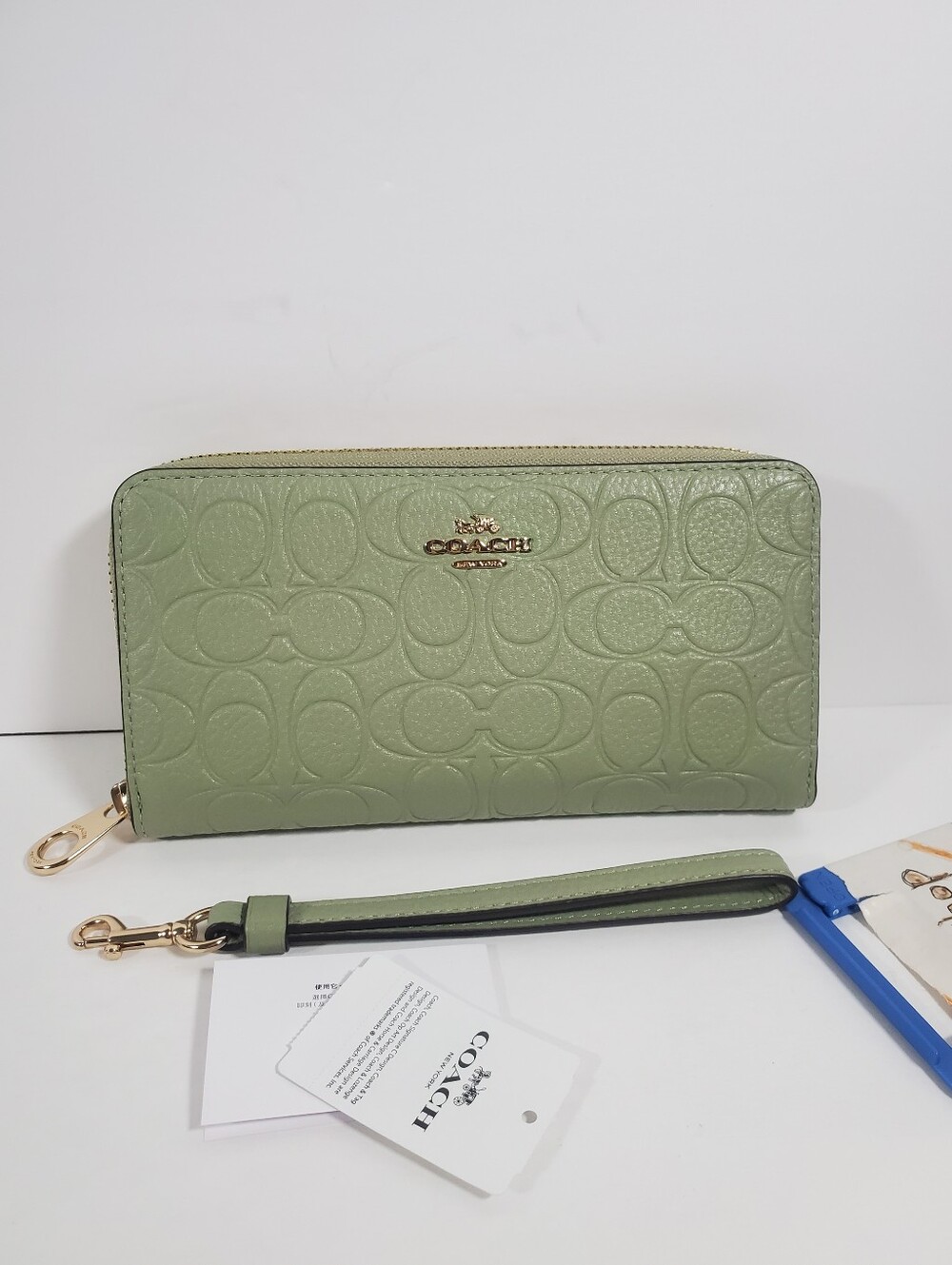 Coach Long Zip Around Wallet In Signature Leather NWT